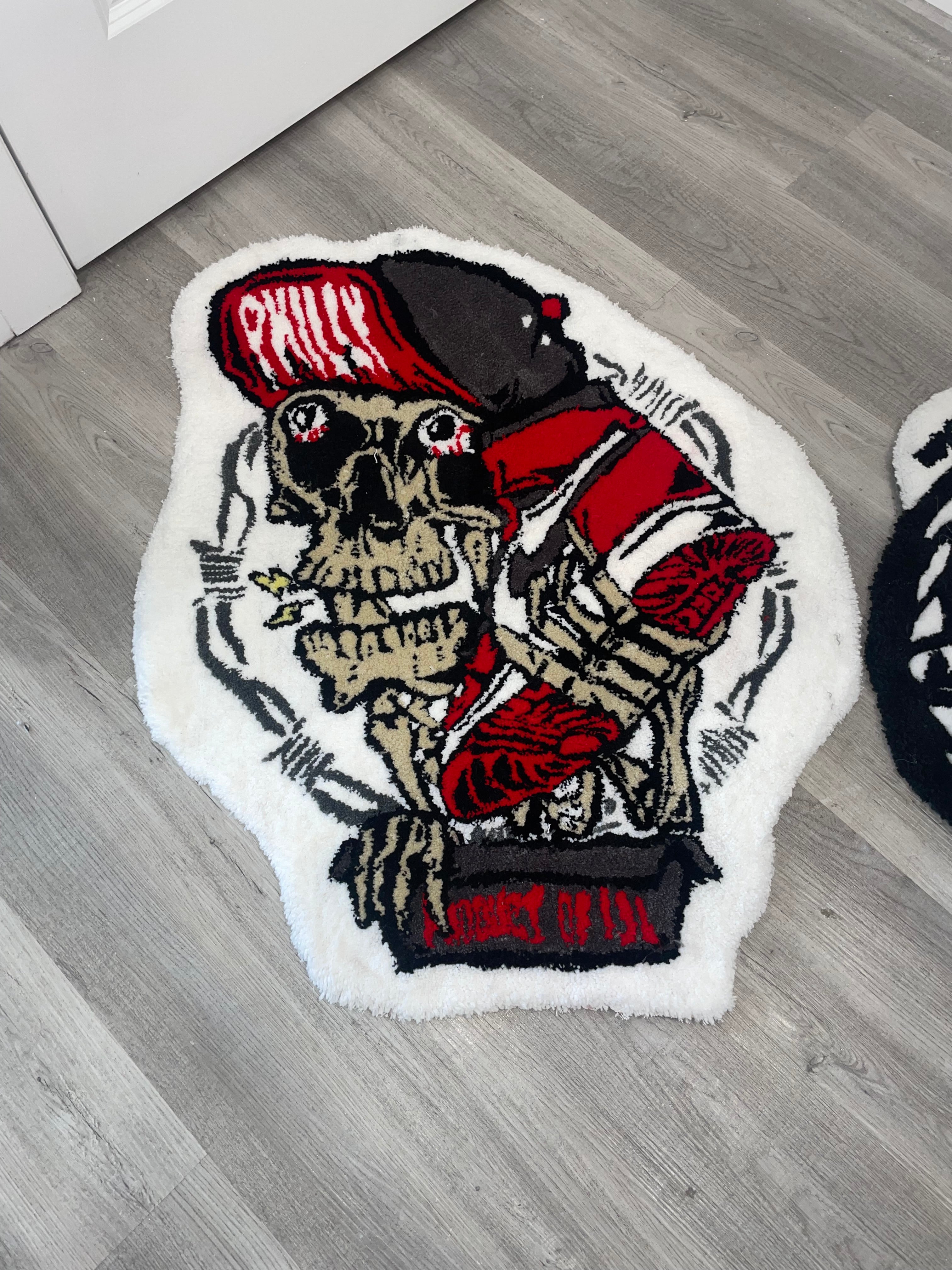 RUGS